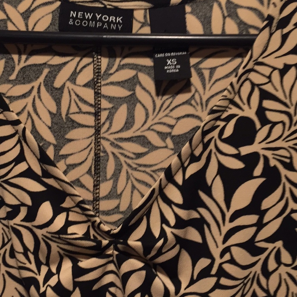 New York and Co Dress🕶 - Picture 3 of 4